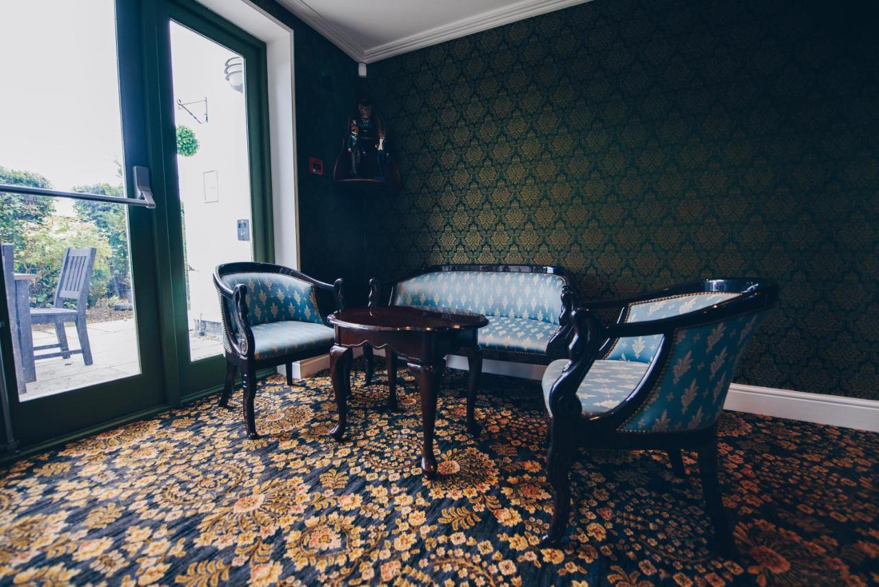 Fox Country Inn High Wycombe Ngoại thất bức ảnh